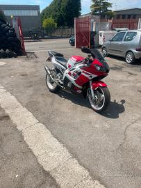 Yamaha yzf r6