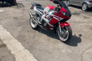 Yamaha yzf r6