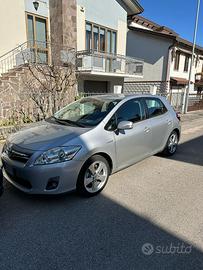 Toyota Auris 1.8 Hybrid Executive