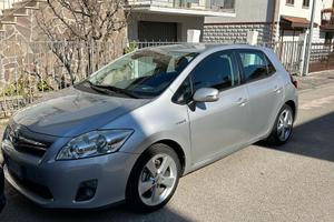 Toyota Auris 1.8 Hybrid Executive