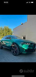Alfa Romeo tonale 1.5 160cv HYBRID verde Montreal