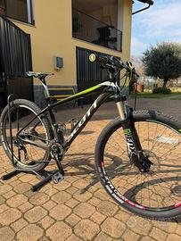 SCOTT Scale 720 - Taglia M