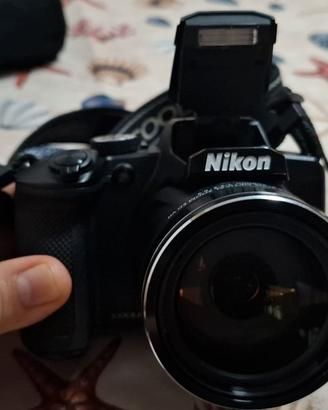 Nikon coolpix b600
