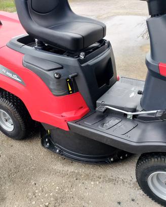 Trattore rasaerba 9,5 cv idrostatico