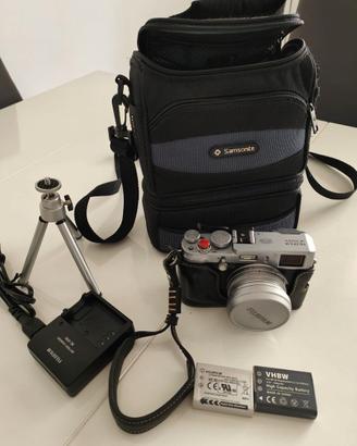 Fujifilm X100S Silver - Solo 8500 scatti + Accesso