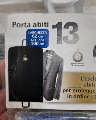 porta abiti da calcio dell'inter 