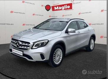 Mercedes-Benz GLA 200 d Business 4matic auto,...