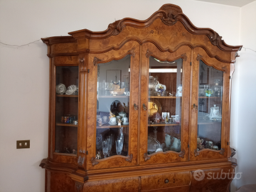 Mobile d'epoca in radica