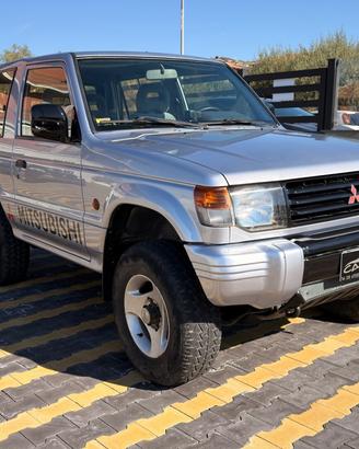 Mitsubishi Pajero 2.5 TDI Metal-top S. Select GLX