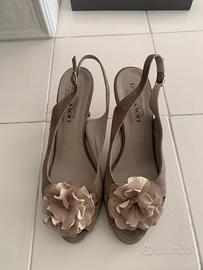 Décolleté eleganti con fiori – taglia 40