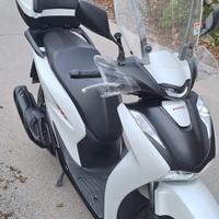 Honda SH 125(2025)-16.000km