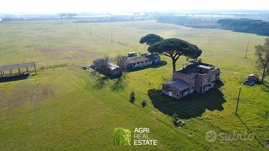 Le Ferriere (LT) - Terreno di 50 ha. | TR293