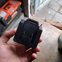 2 Adattatatori batteria + recupero batt