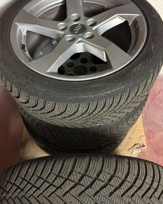 4 cerchi+gomme invernali Audi R17 205/50 R17