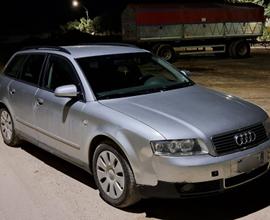 Audi A4 1.8 TURBO BENZ/GPL 20V 150CV 2002 S.W