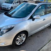 Renault Scenic Scénic X-Mod 2.0 dCi 160CV Luxe, so