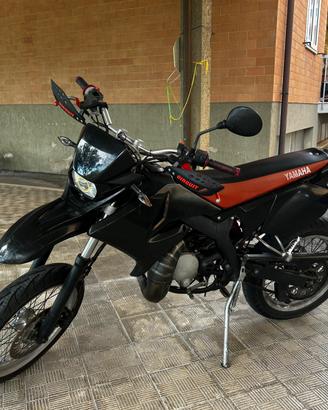 Yamaha DT 50 – Modificato Top Nero