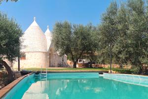 LAST MINUTE Trulli con piscia ad uso esclusivo