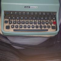 Olivetti lettera 32