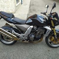 Kawasaki Z1000 Black edition