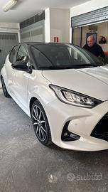 Yaris gr