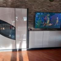 mobile con vetrina per sala