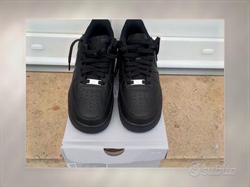 Nike Air Force 1 Nere 46