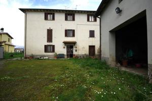 Casa indipendente di 3450 m² con più di 5 locali e