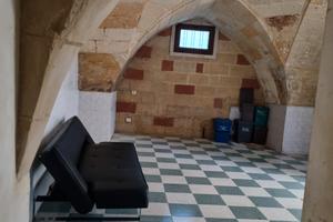 Deposito con bagno 50 mq