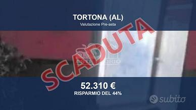 Immobile in asta di 290 m² con più di 5 locali a T