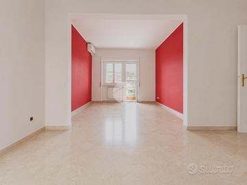 4 LOCALI A ROMA
