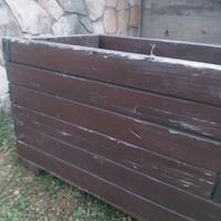 vaso in legno da giardino 