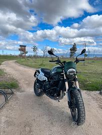 Benelli Leoncino 800 TRAIL