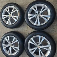 cerchi e gomme alfa giulietta