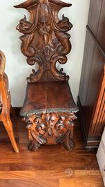 Coppia di sedie 800 bolognese in legno intagliato