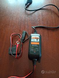 mantenitore carica batterie 12 v  