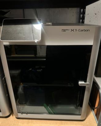 Stampante 3D X1Carbon
