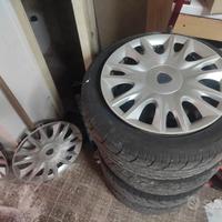 Ruote gomme lancia y-fiat