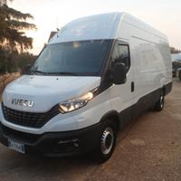 Iveco Daily 35s16 furgone maxi volume