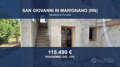 Immobile in asta di 98 m² con più di 5 locali a Sa