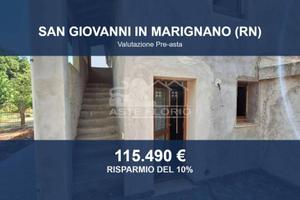 Immobile in asta di 98 m² con più di 5 locali a Sa