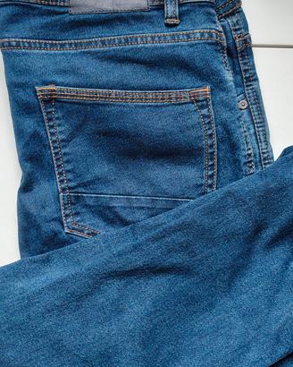Jeans uomo come nuovi