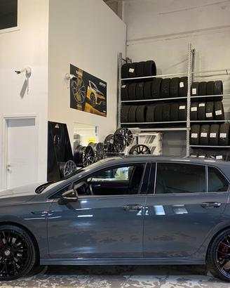 Cerchi NUOVI Volkswagen Golf GTI raggio 19 cod.237