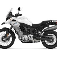 BMW F 850 GS ADV " TUO DA € 261/MESE "