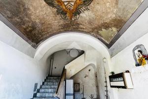 5 LOCALI A VIETRI SUL MARE