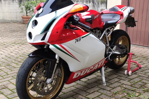 Ducati 749