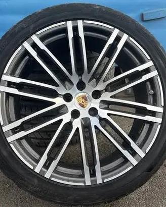 Set 4 cerchi originali Porsche Macan 21” 911 Turbo