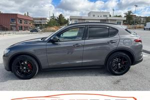Alfa Romeo Stelvio 2.2 Turbodiesel 210 CV AT8 Q4 B