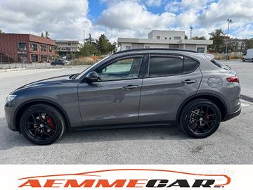 Alfa Romeo Stelvio 2.2 Turbodiesel 210 CV AT8 Q4 B