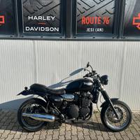 Triumph Legend TT 900 - 1999